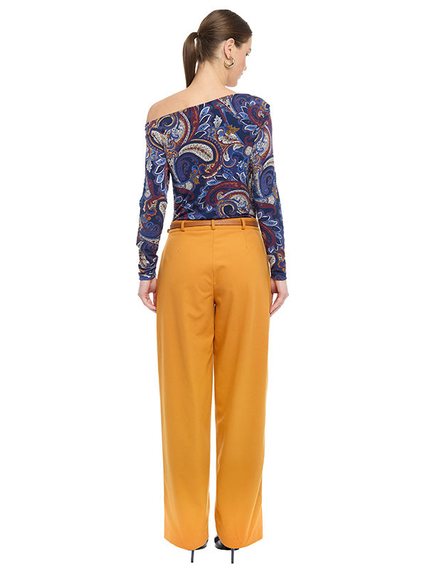 Jumpsuit en Contraste con Cinturón Definido