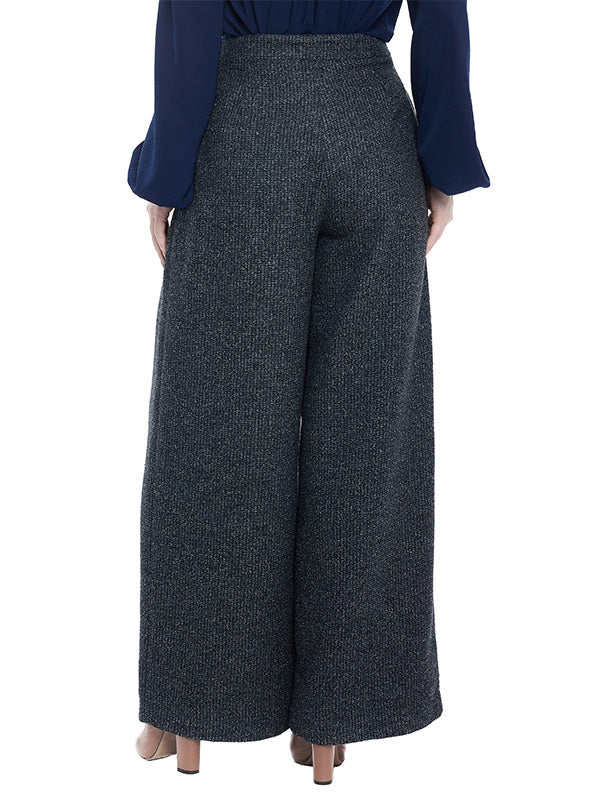 Pantalón Pierna Amplia con Tablas Frontales