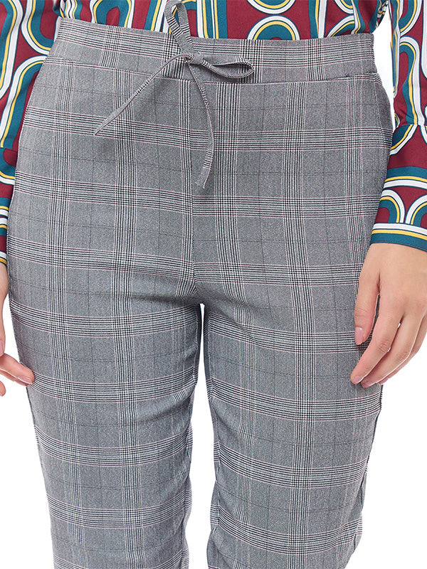 Pantalón de Bengalina Estampado a Cuadros con Corte Tubo