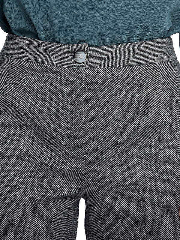 Pantalón de Tafetán con Pinzas Cintura Media y Corte Skinny