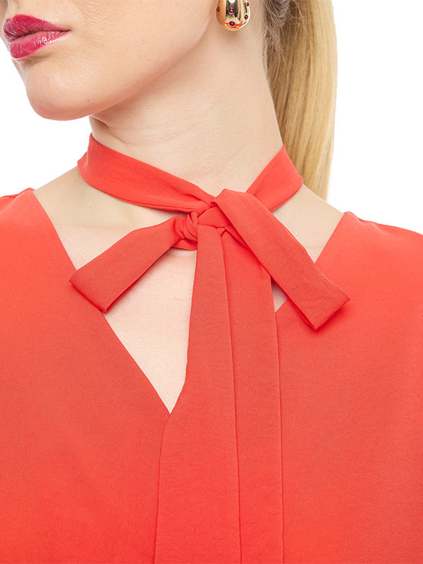 Blusa Escote en V con Corbata y Botones Frontales