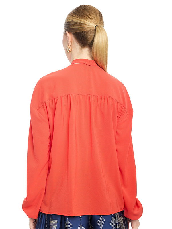 Blusa Escote en V con Corbata y Botones Frontales