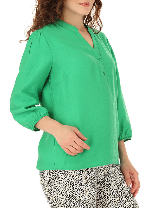 Blusa con escote redondo