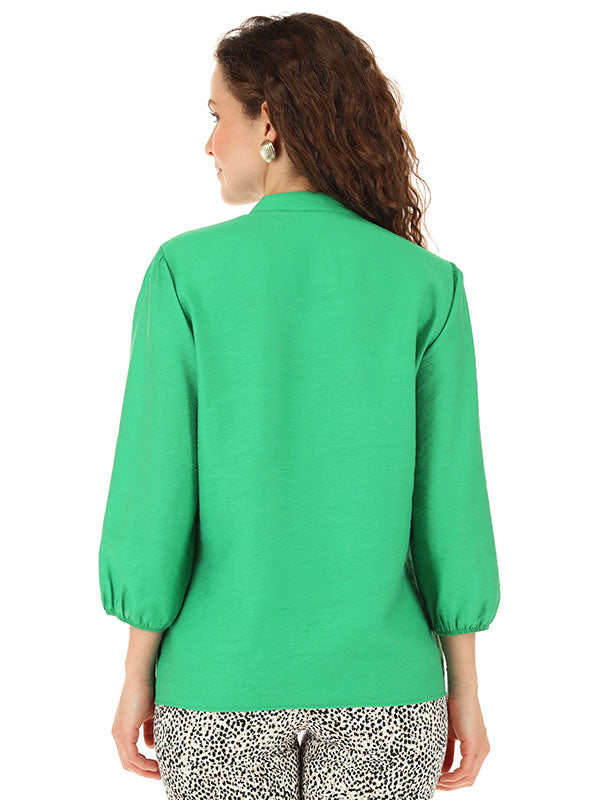Blusa con escote redondo