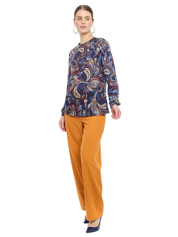 Blusa de Escote Redondo con Detalle de Gota en Espalda