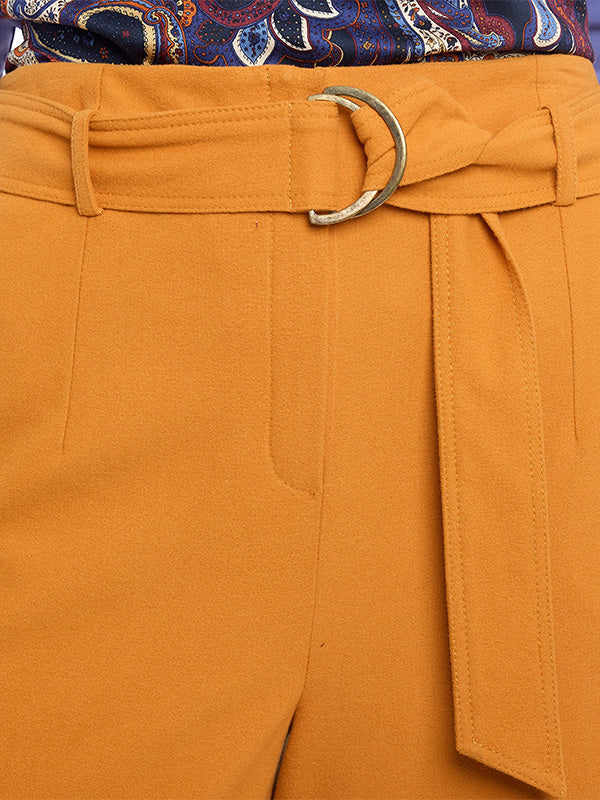 Pantalón Recto con Cinturón y Bolsas