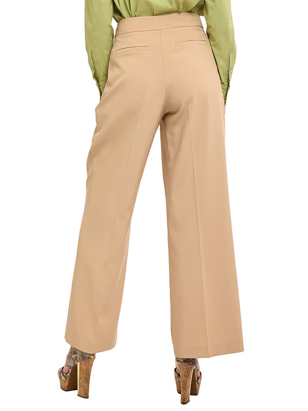 Pantalón Amplio con Tablones y Vivos en Trasero
