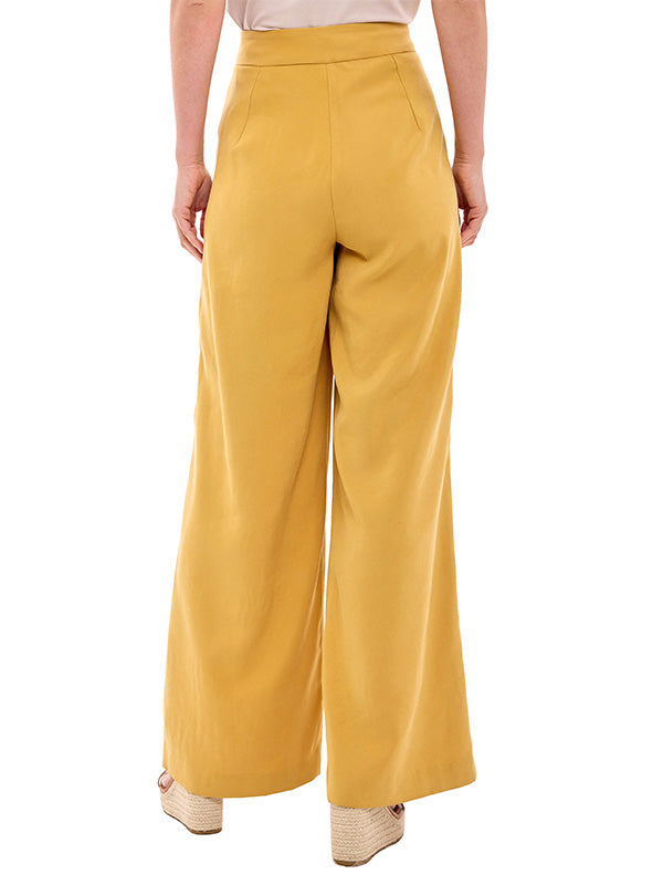 Pantalón con Charreteras Ajustables en Pretina y Elástico Trasero