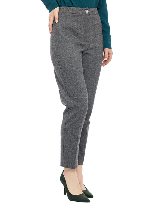 Pantalón de Tafetán con Pinzas Cintura Media y Corte Skinny