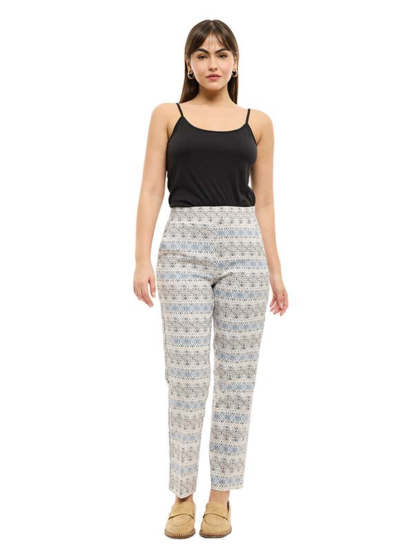 Pantalón de Bengalina con Estampado Étnico y Corte Recto