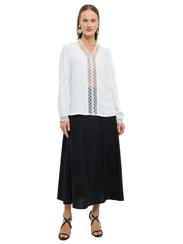 Blusa Manga Larga con Aplicación de Crochet