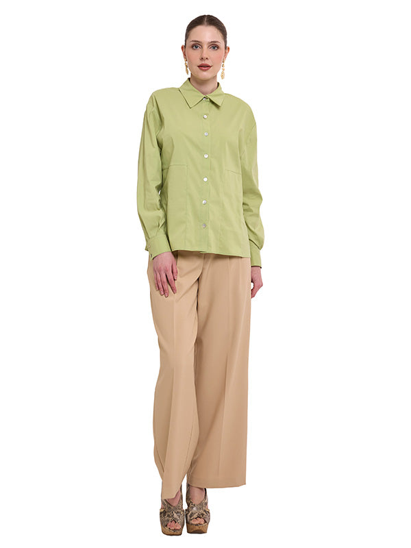 Blusa Camisera con Cortes en Talles