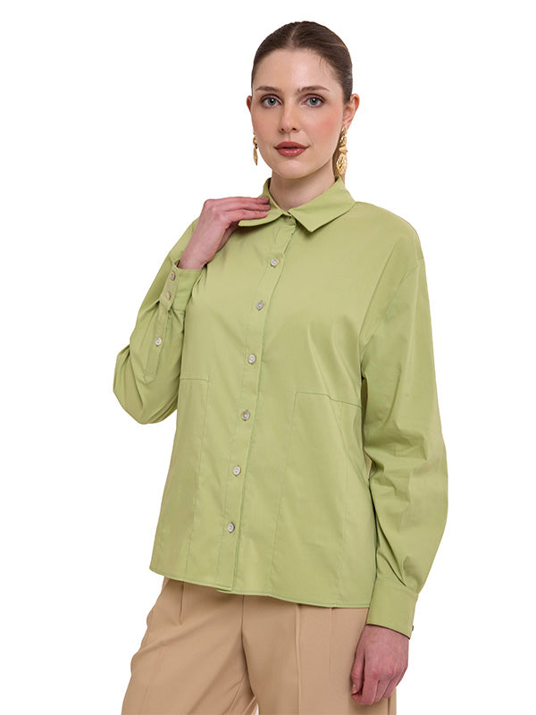 Blusa Camisera con Cortes en Talles