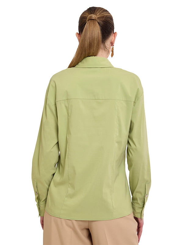 Blusa Camisera con Cortes en Talles