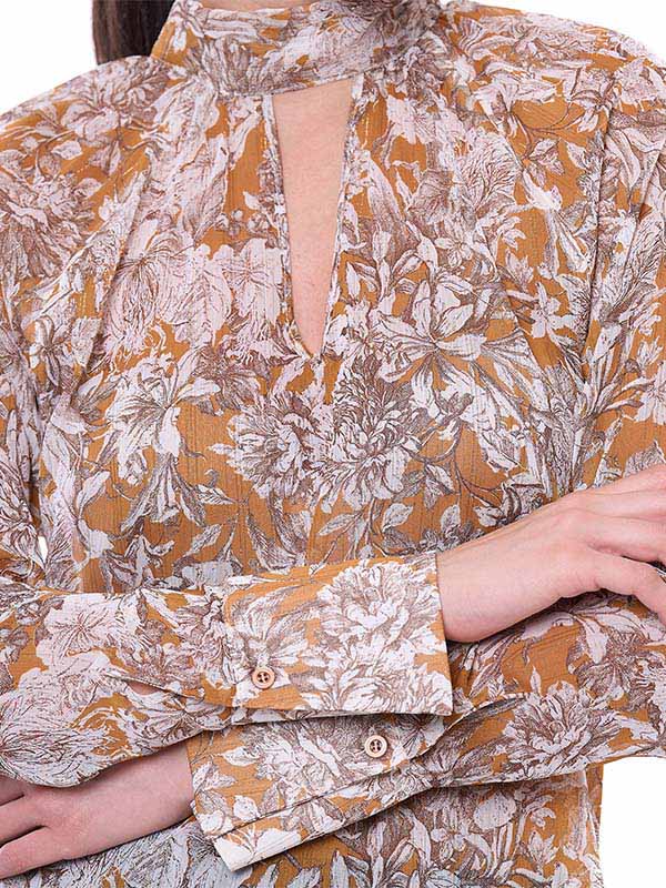 Blusa de Manga Ranglán con Abertura en Escote y Puño Acampanado