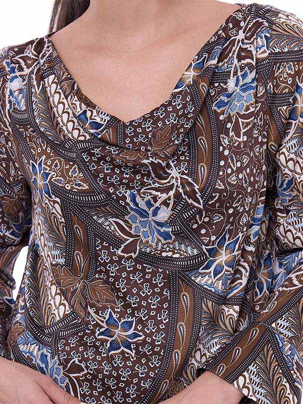 Blusa de Dama Escote Hamaca Manga Larga con Puño Acampanado