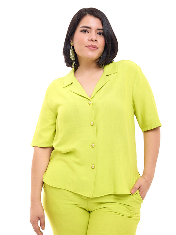 Blusa camisera de manga corta