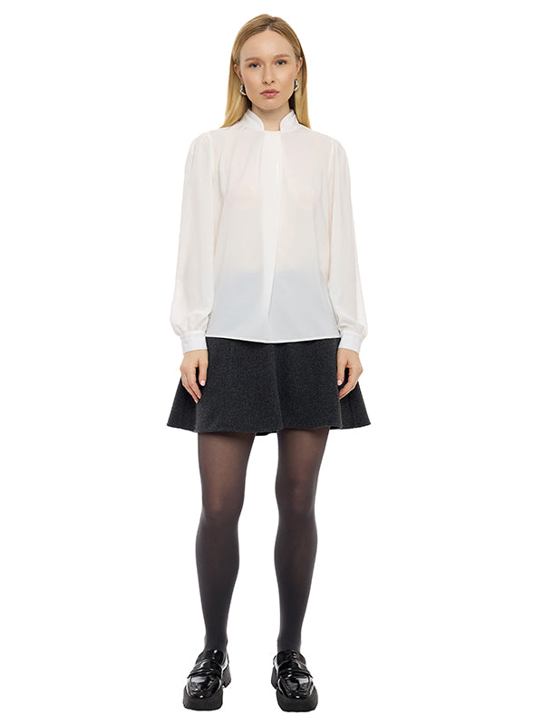 Blusa de Tafetán Lisa Cuello Alto Manga Larga