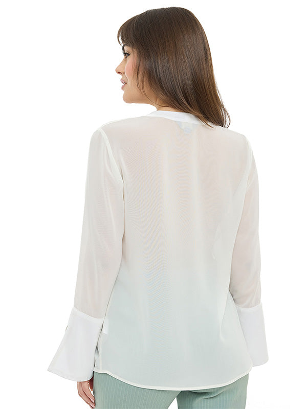 Blusa de Chifón Liso con Cuello V