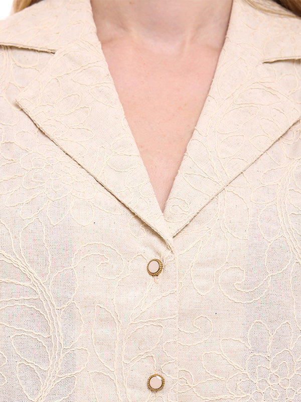 Blusa camisera crop de lino, diseño liso con manga al codo