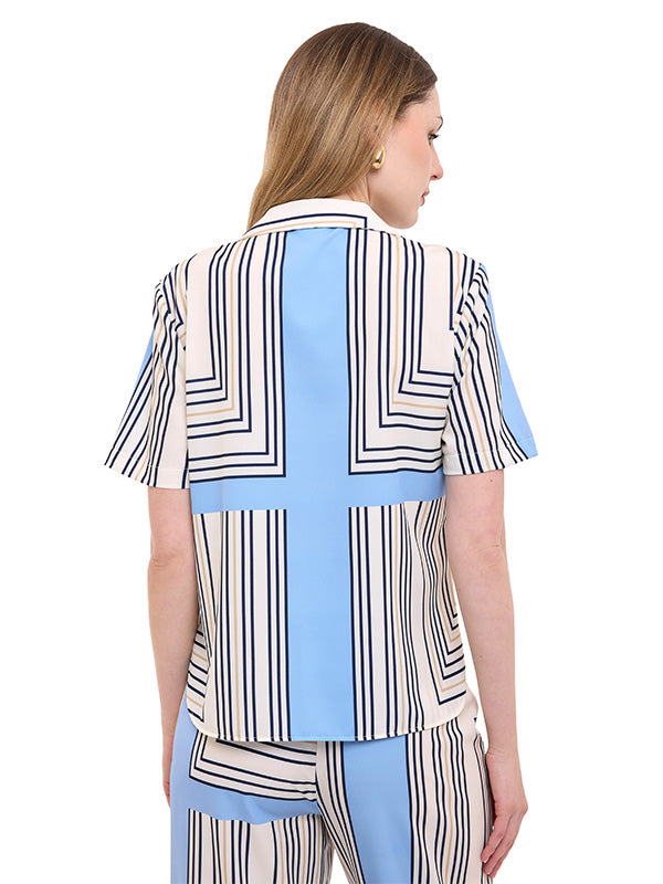 Blusa de Tafetán Estampado Geométrico con Cuello Camisero y Botones
