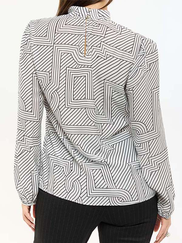 Blusa de Satín Estampado Multiformas