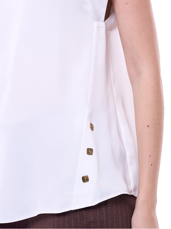 Blusa de Tafetán con Botones al Frente