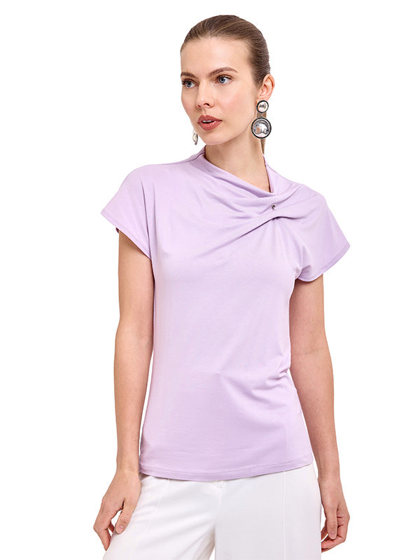 Blusa de Hombro Prolongado con Herraje en Cuello y Delantero