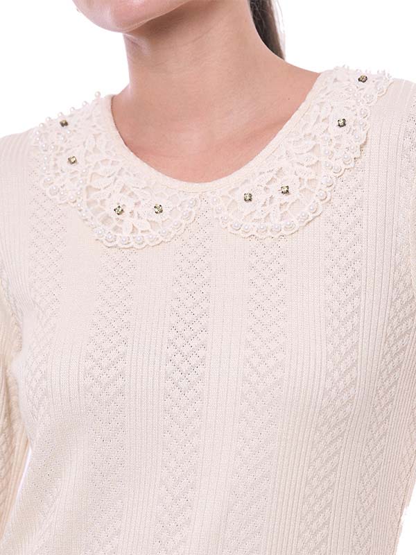 Blusa de Escote Redondo con Aplicación de Cuello