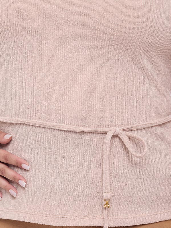Blusa de hombro prolongado con cinta de amarre
