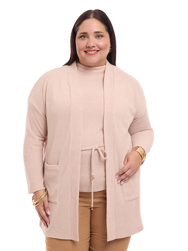 Ensamble liso con bolsas