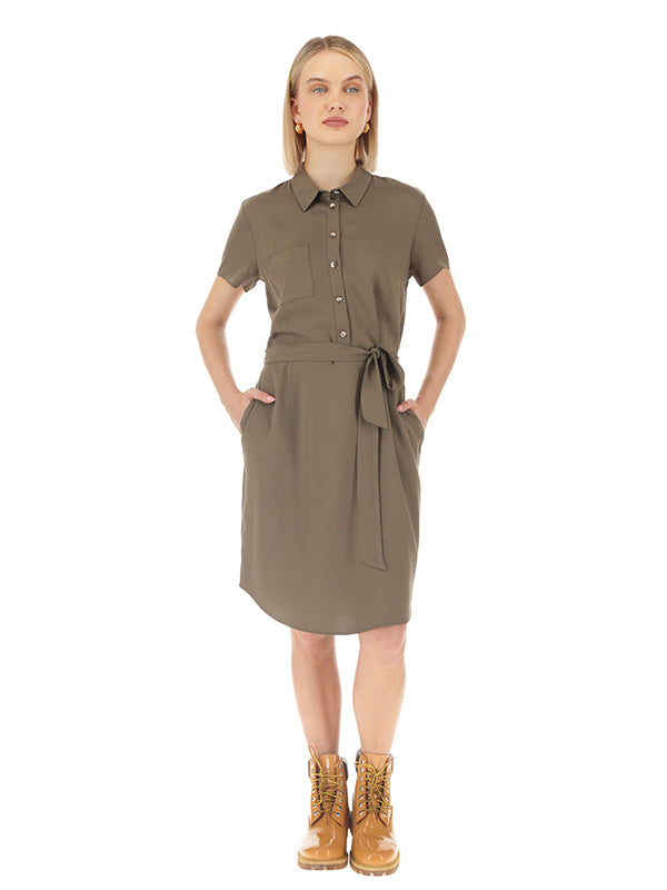 Vestido Liso Corto con Cuello Camisero
